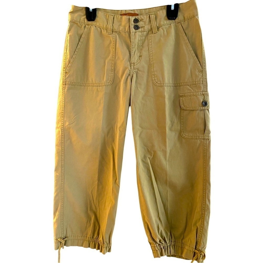 Lee jeans tan Cargo Capris drawstring hem 100% cotton front button & zip
6/7P